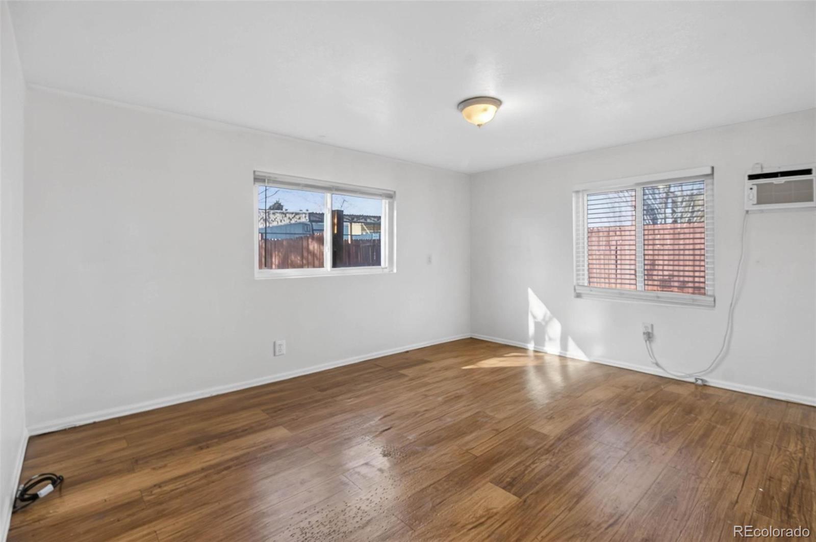 4903 E 96th Place Denver CO 80229