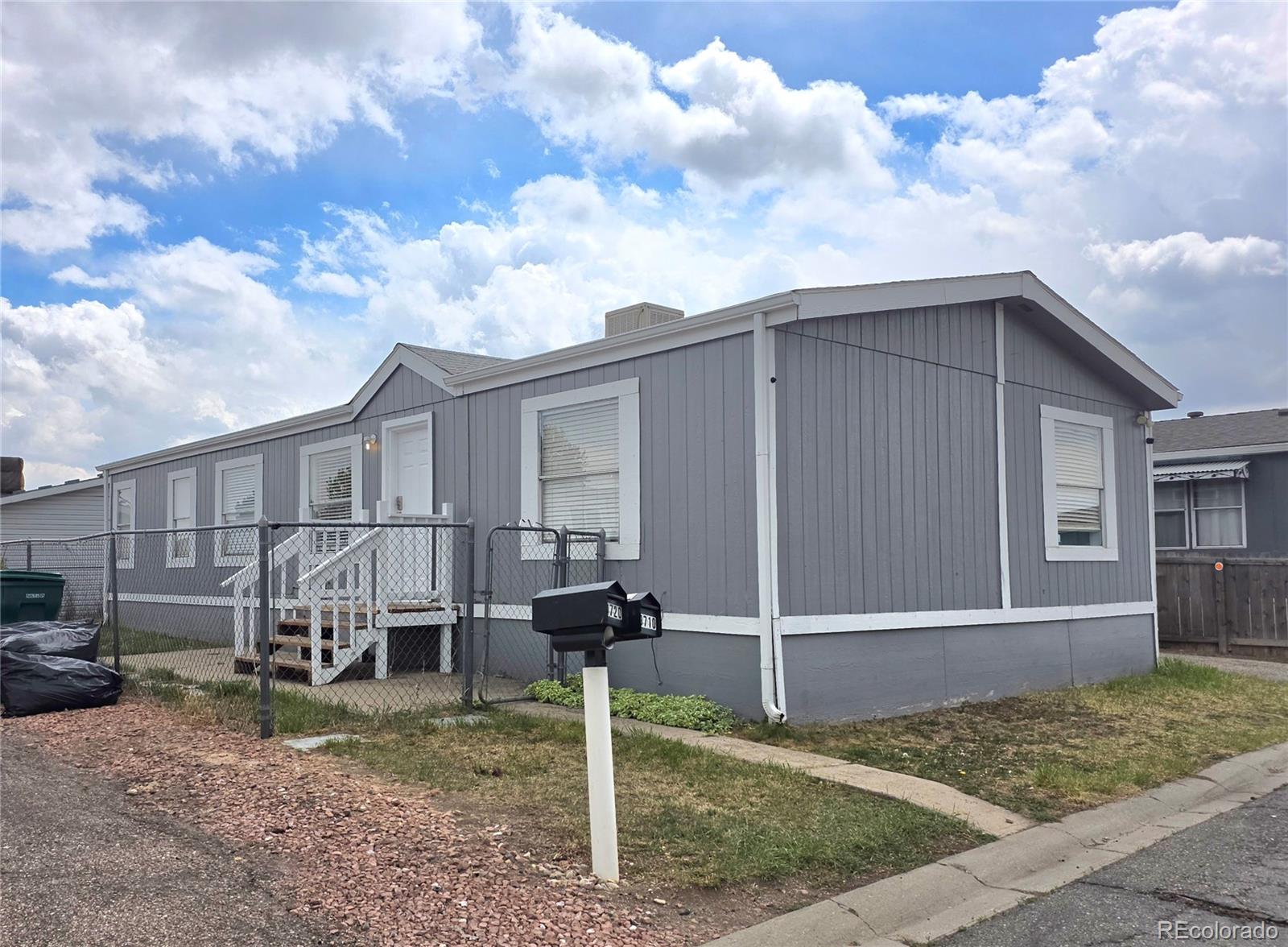 9710 Gull Street Denver CO 80260