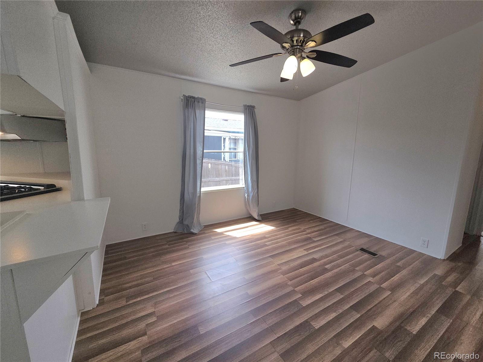 9710 Gull Street Denver CO 80260