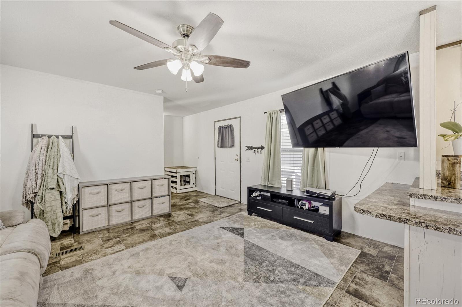 211 B Street Evans CO 80620