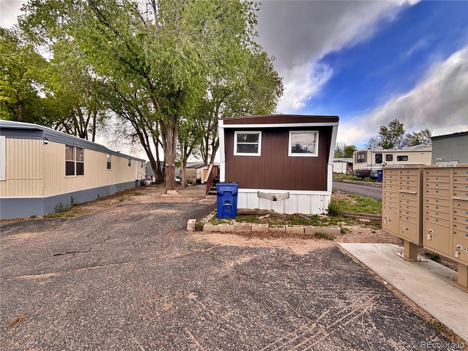 220 Mount View Lane Colorado Springs CO 80907