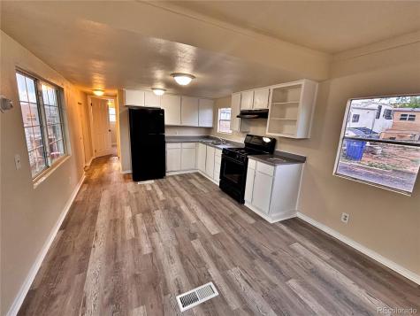 220 Mount View Lane Colorado Springs CO 80907