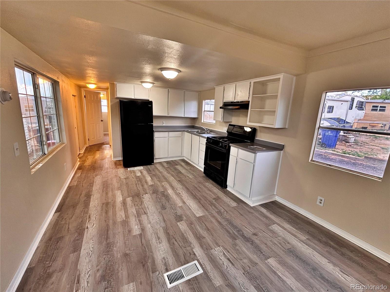 220 Mount View Lane Colorado Springs CO 80907