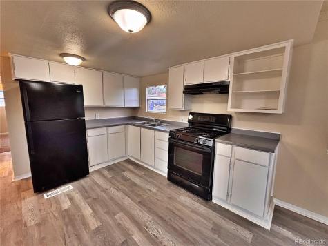 220 Mount View Lane Colorado Springs CO 80907