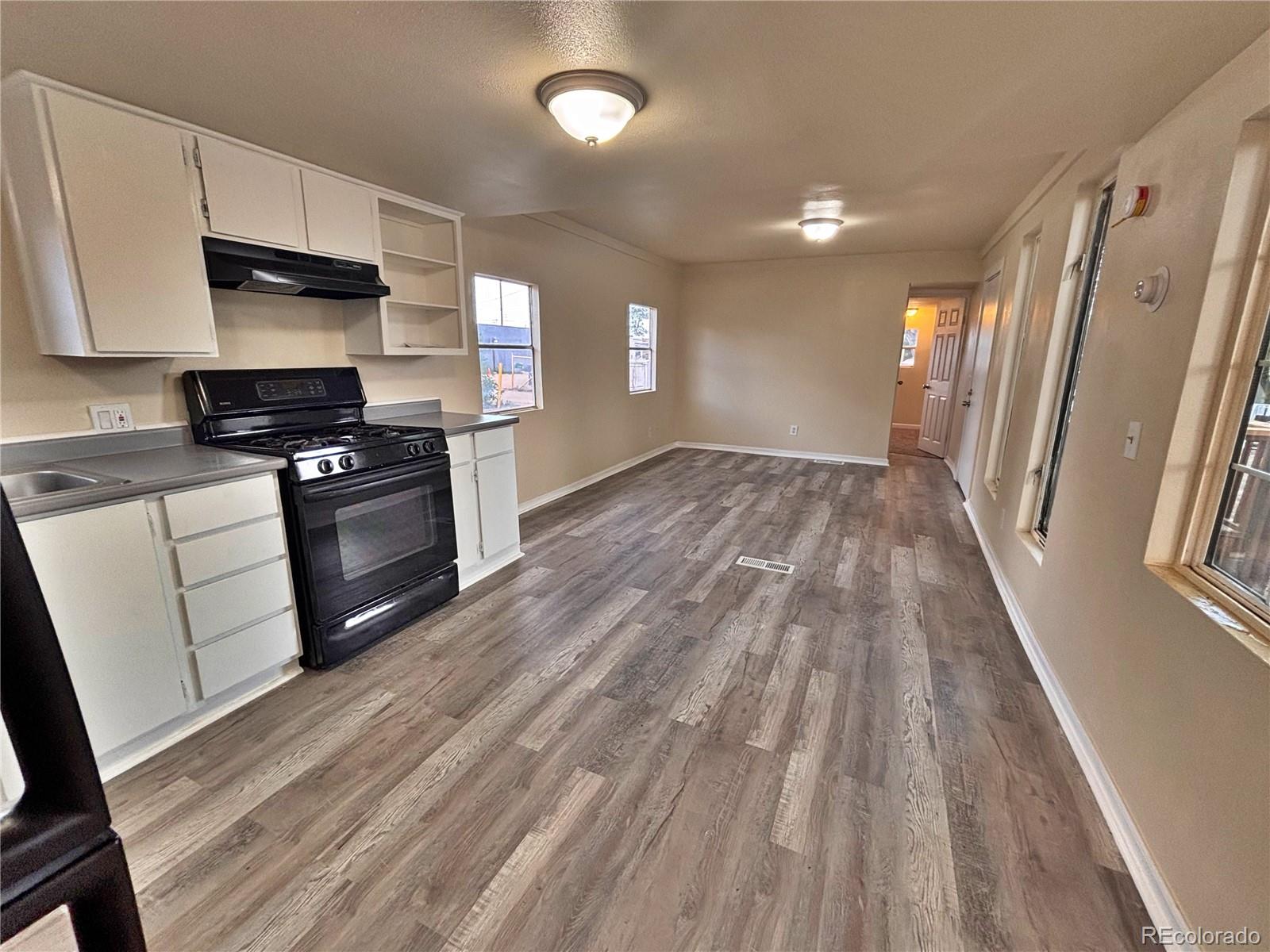 220 Mount View Lane Colorado Springs CO 80907