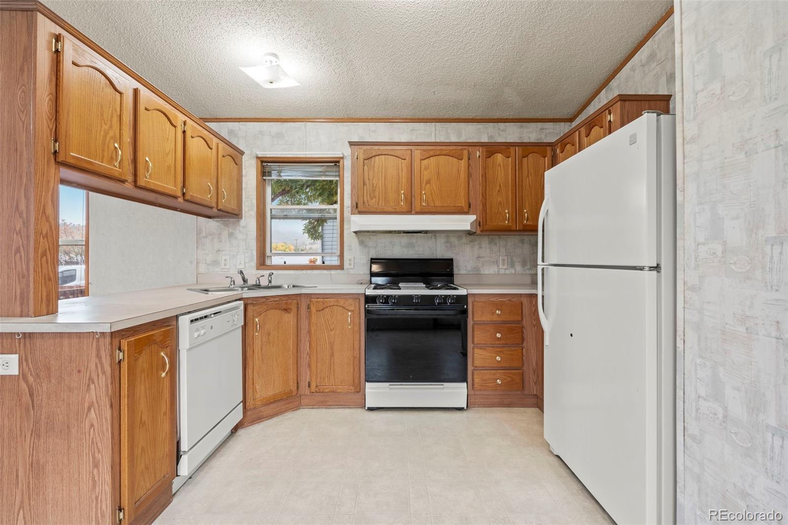 75 W 4th Avenue Golden CO 80401