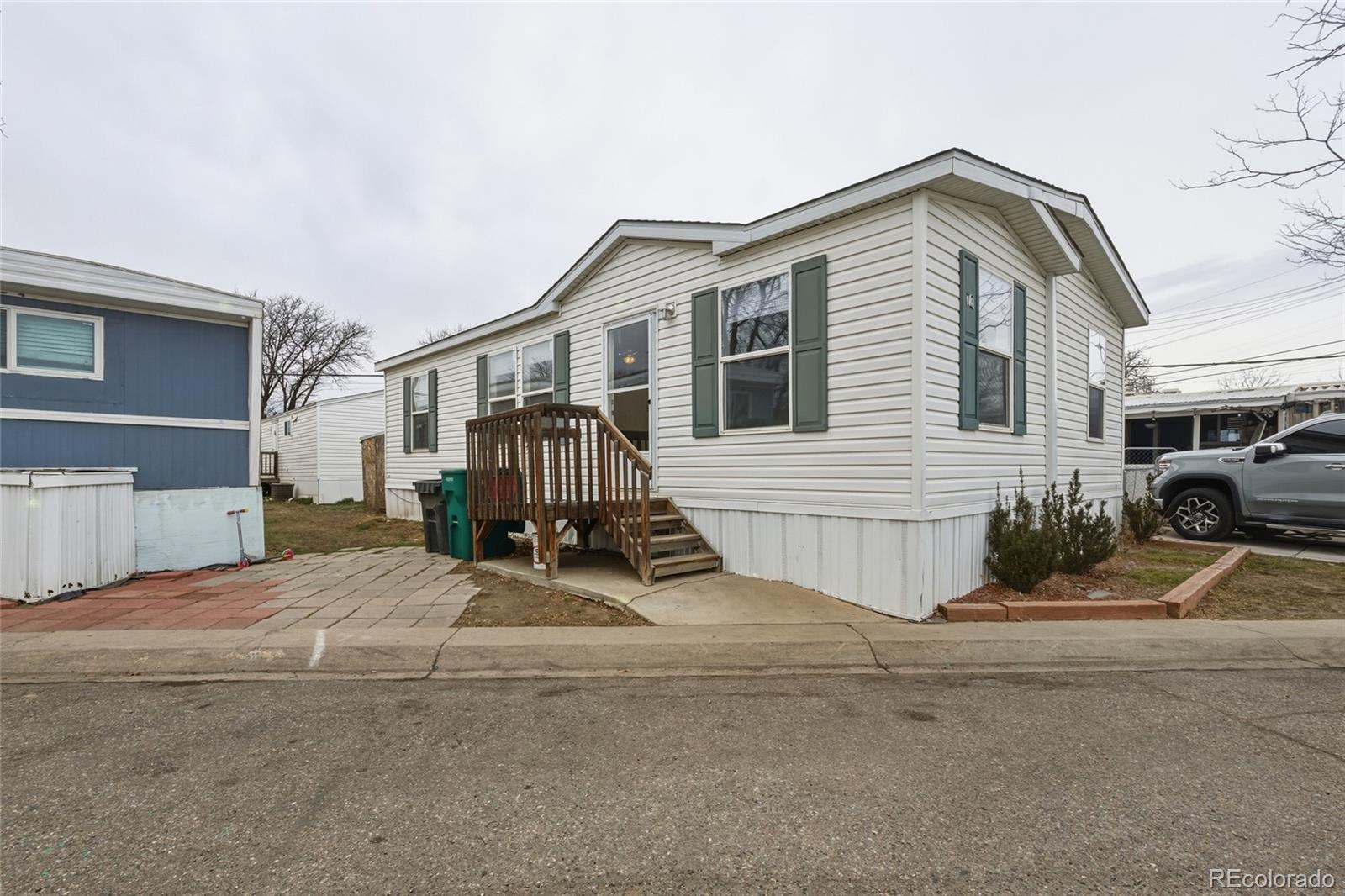 5250 W 53rd Avenue Arvada CO 80002