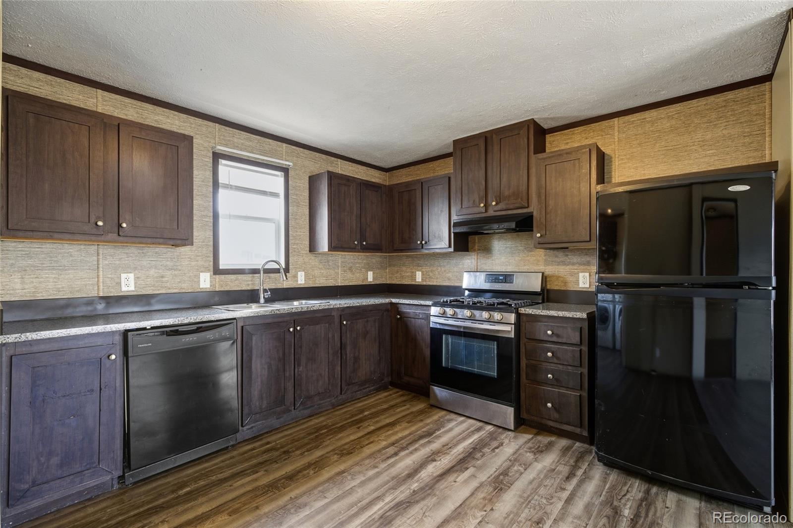 5250 W 53rd Avenue Arvada CO 80002
