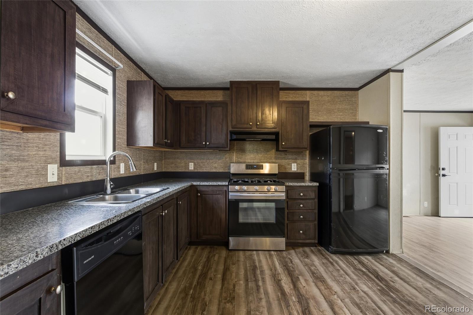 5250 W 53rd Avenue Arvada CO 80002