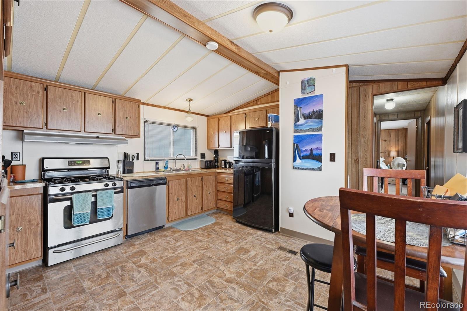1095 Western Drive Colorado Springs CO 80915