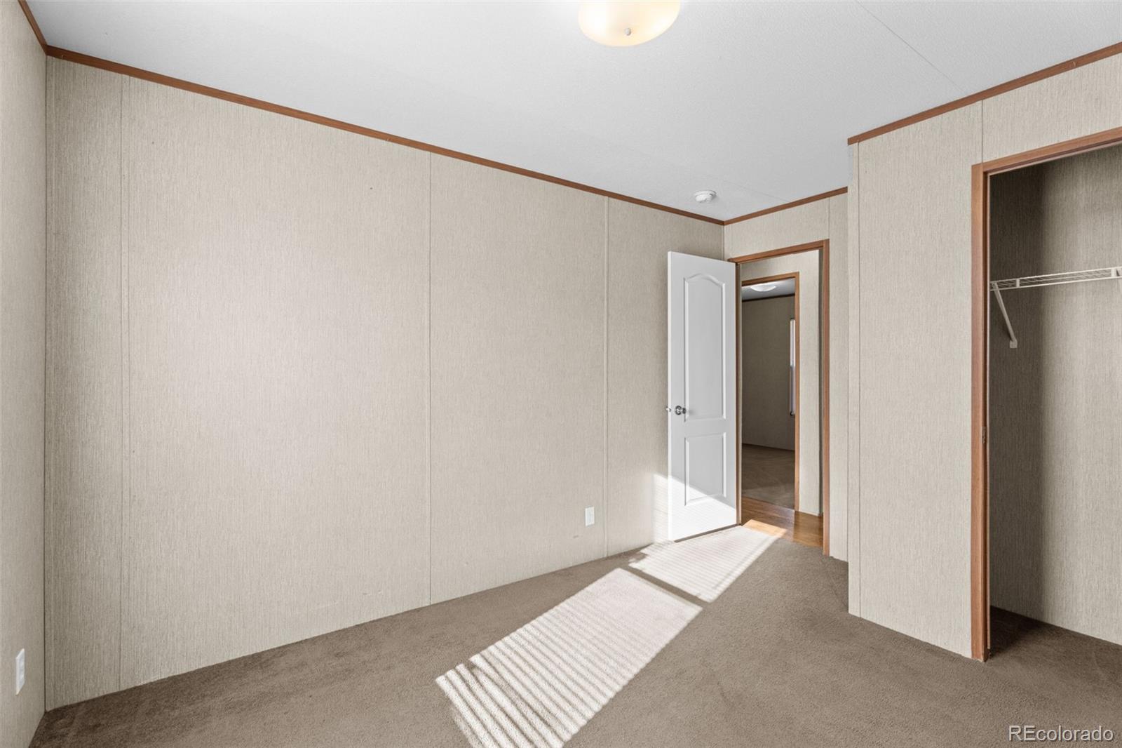 1095 Western Colorado Springs CO 80915