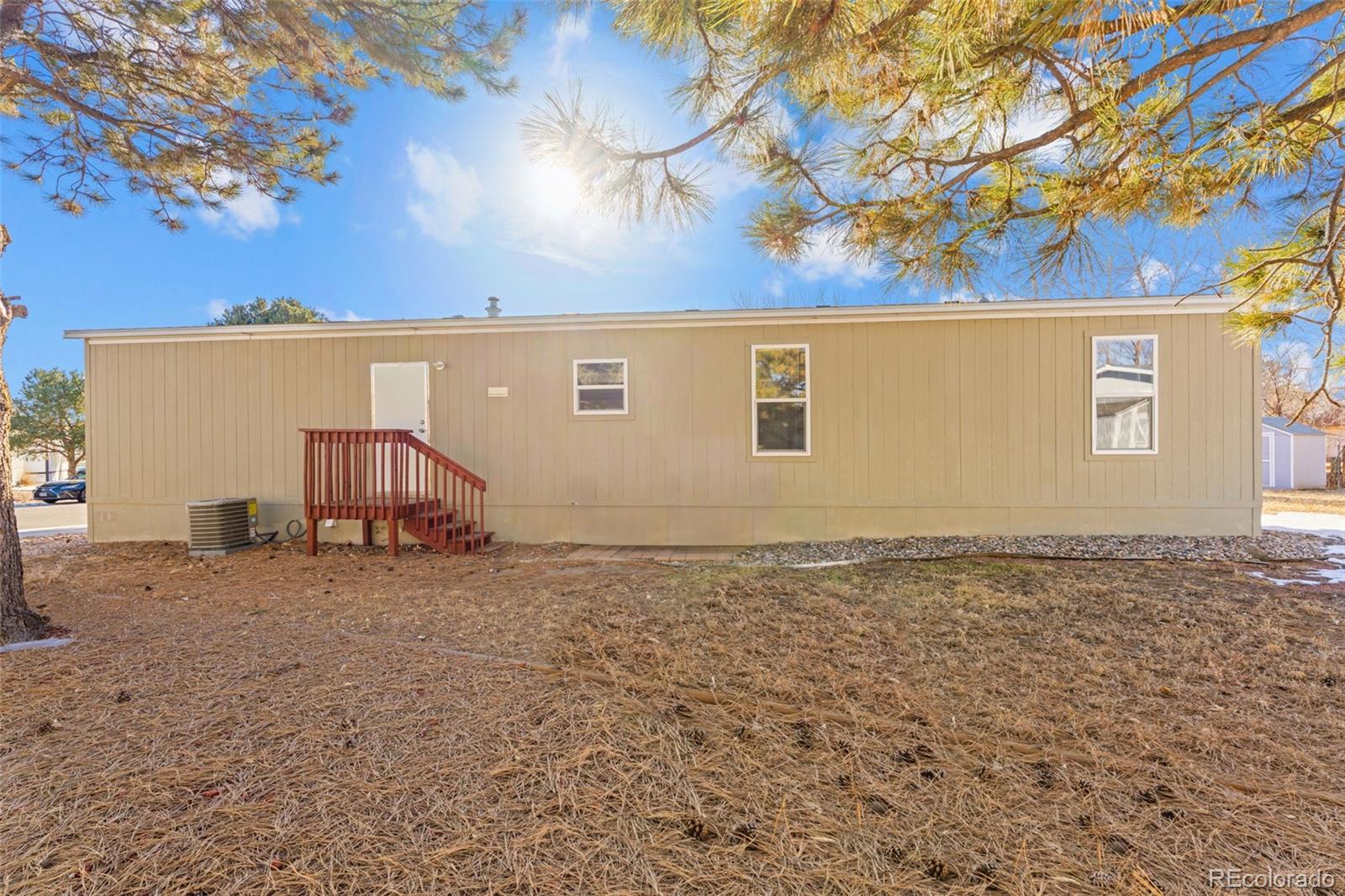 1095 Western Colorado Springs CO 80915