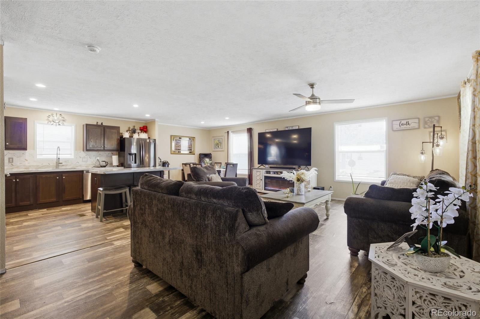 1848 Pitkin Aurora CO 80011