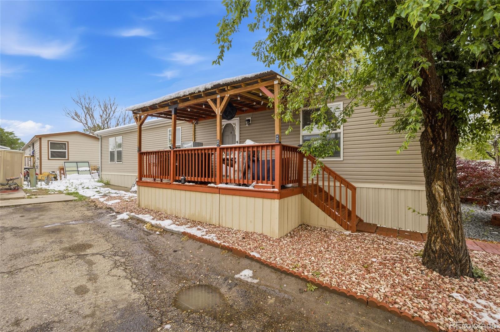1848 Pitkin Aurora CO 80011
