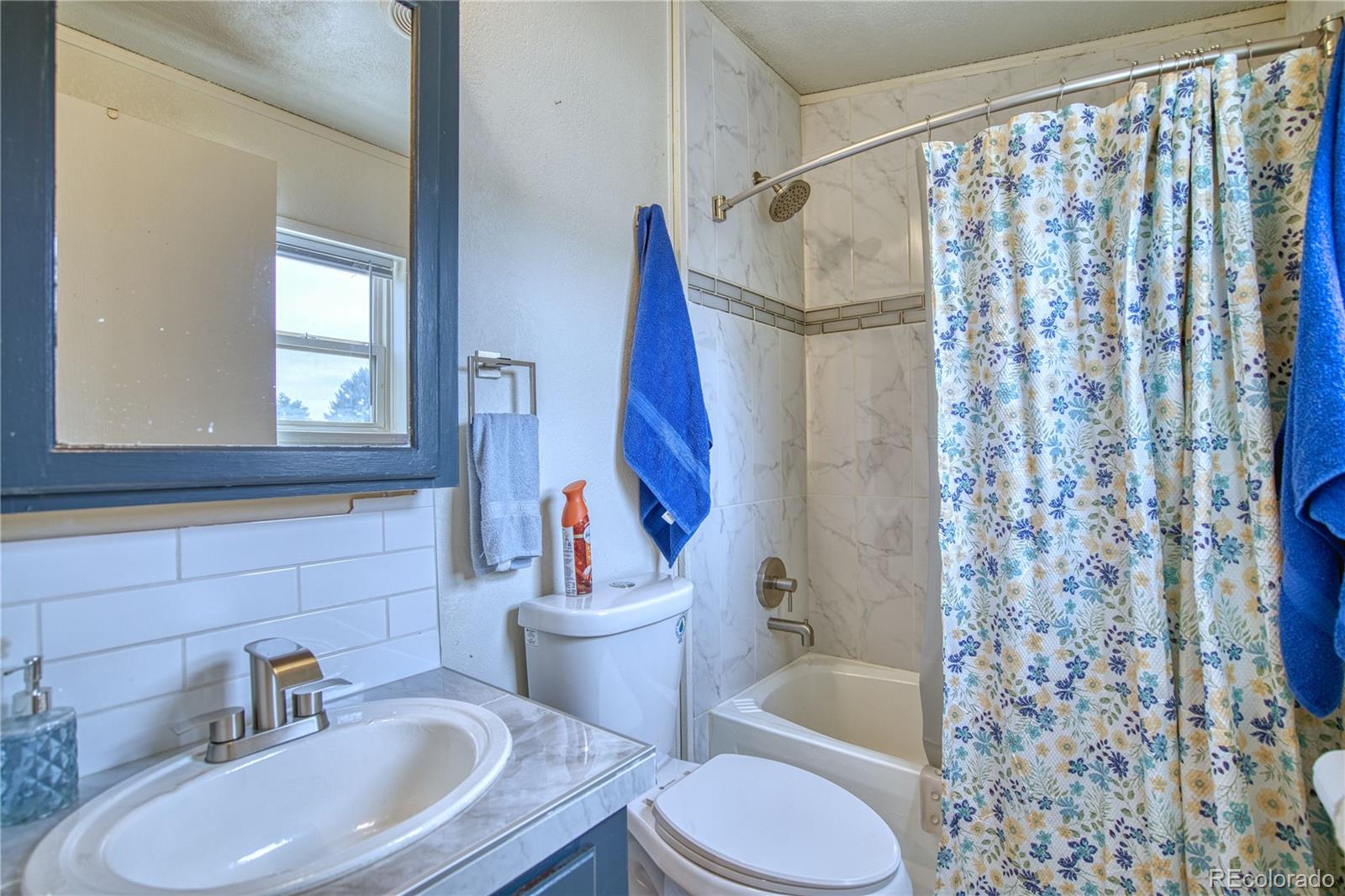 230 N 2 Street Berthoud CO 80513