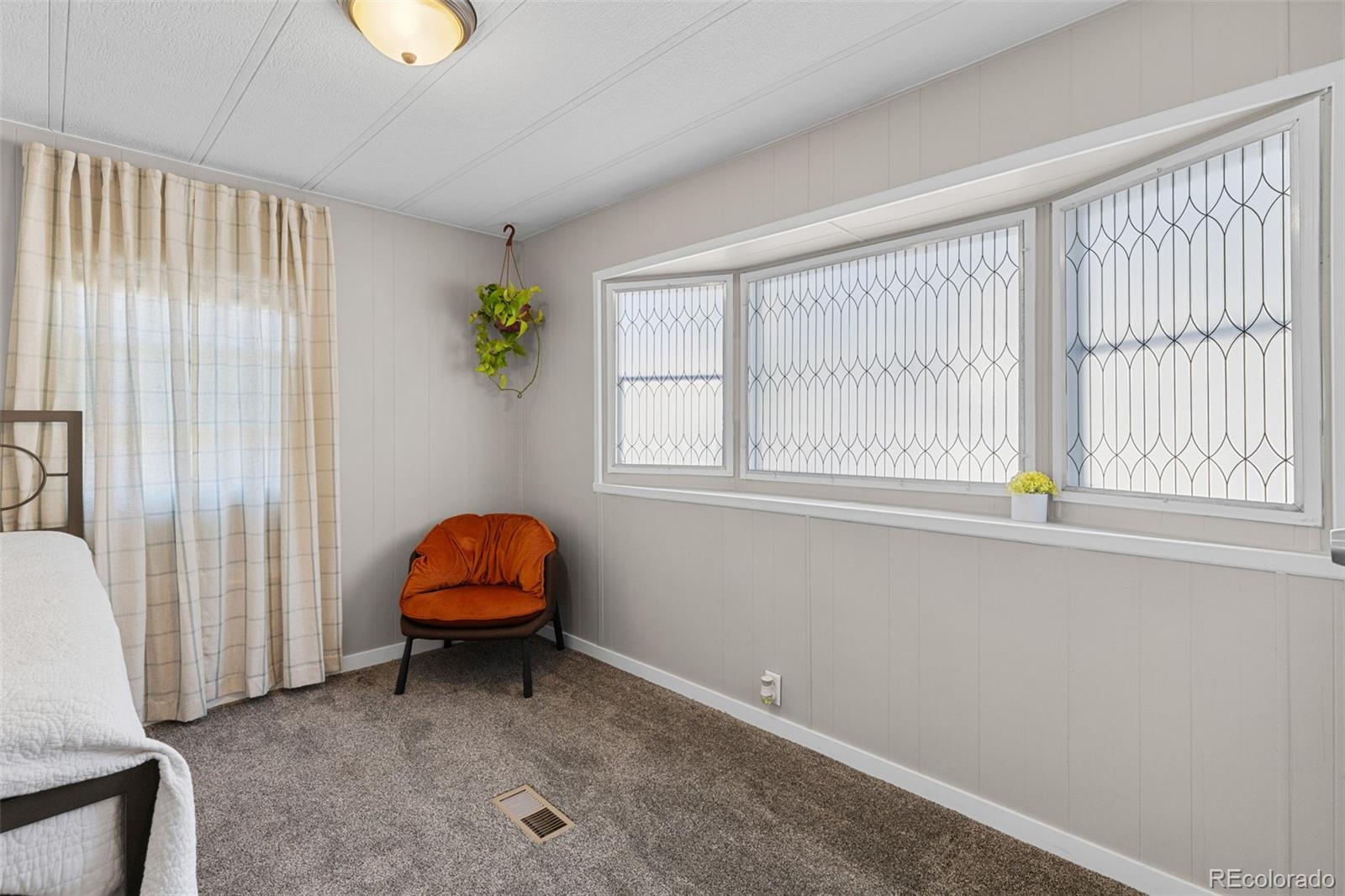 262 Marble Circle Golden CO 80401