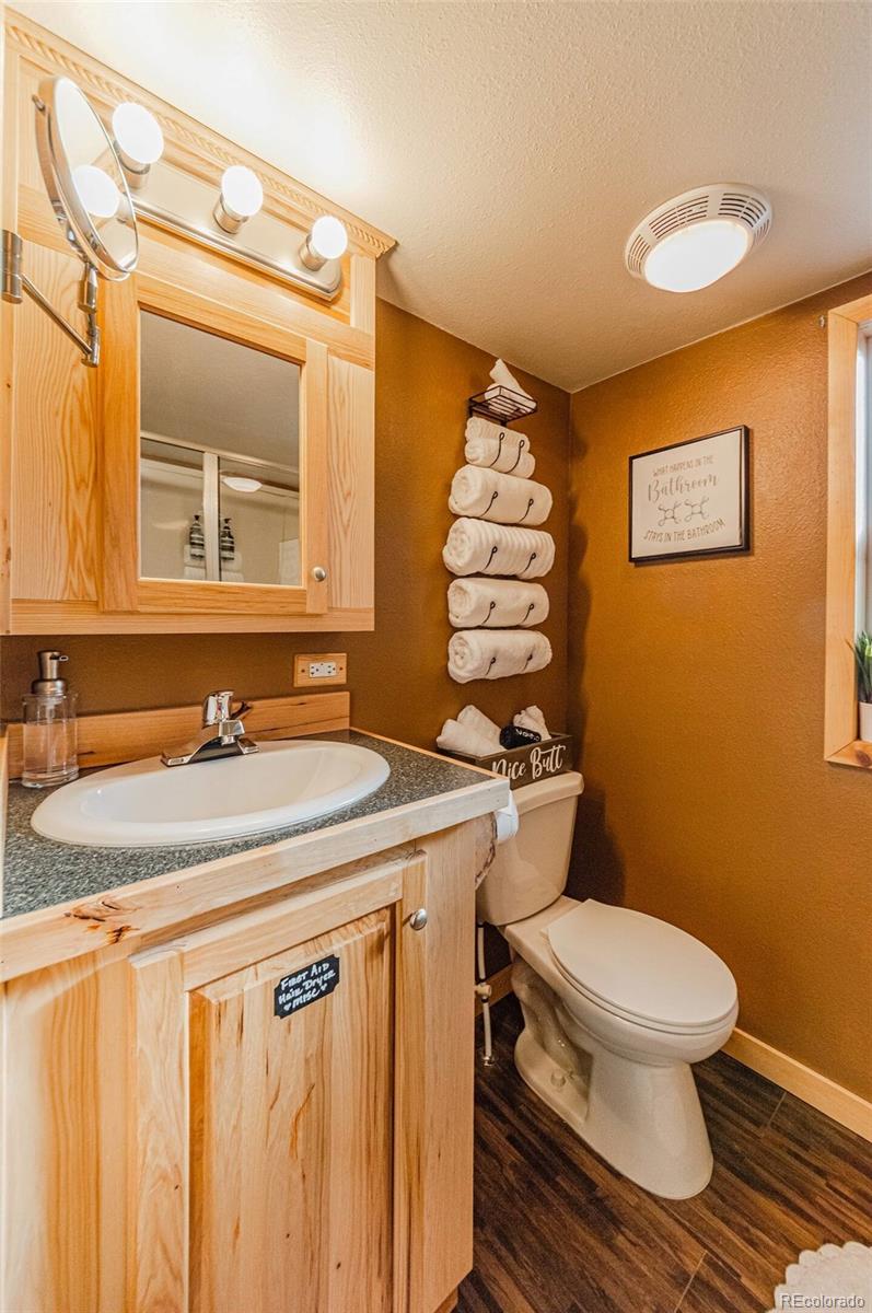 19253 E Highway 24 Woodland Park CO 80863