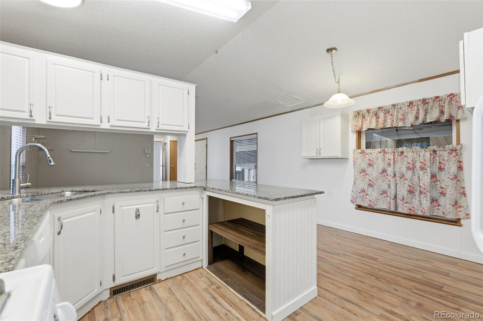 1801 W 92nd Avenue Denver CO 80260