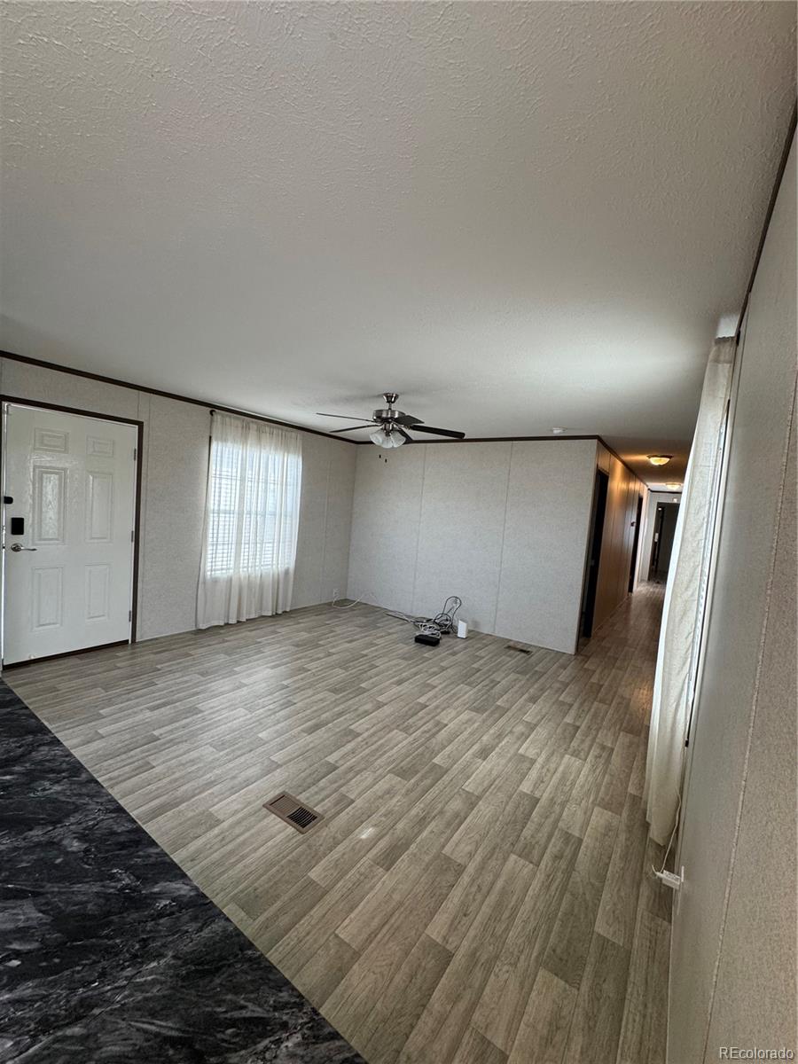 4211 E 100th Avenue Thornton CO 80229