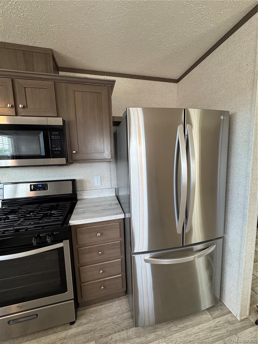 4211 E 100th Avenue Thornton CO 80229
