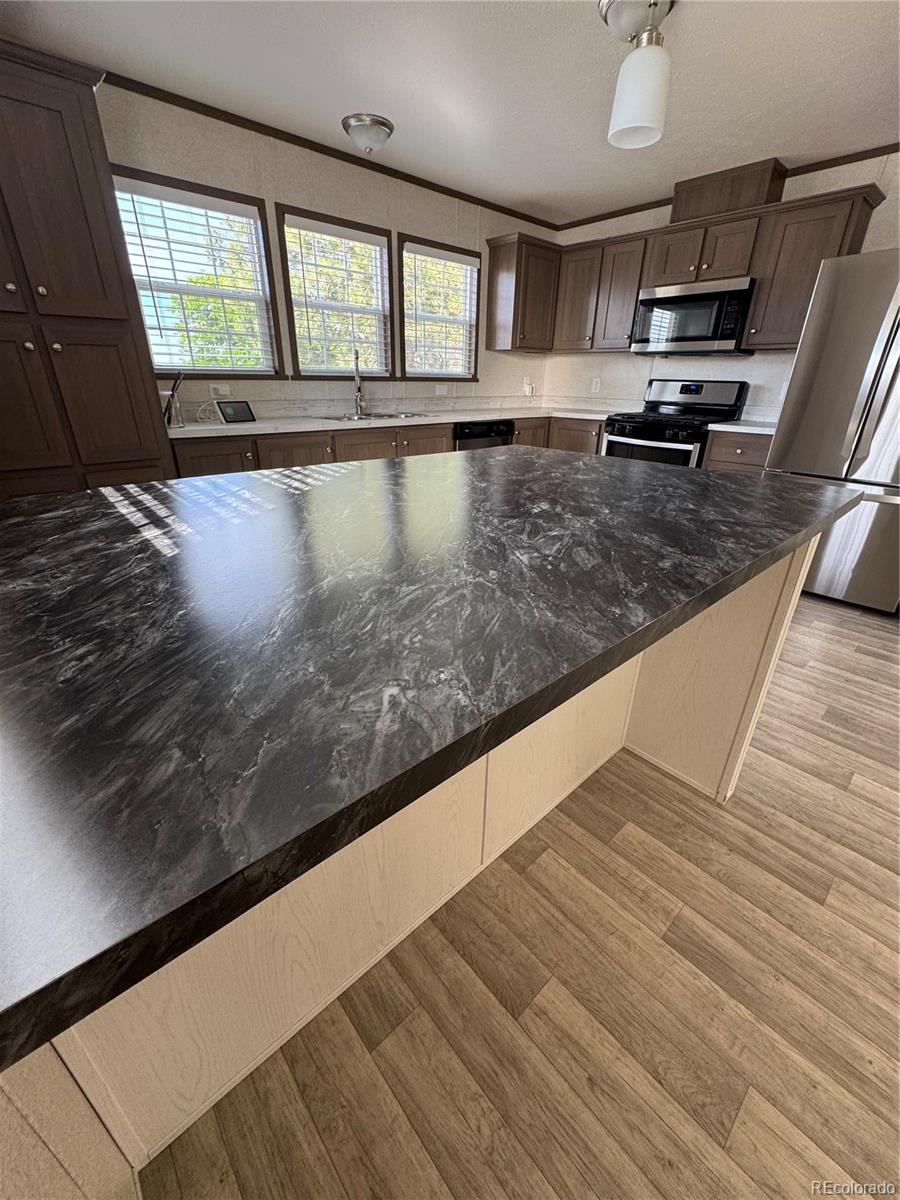 4211 E 100th Avenue Thornton CO 80229