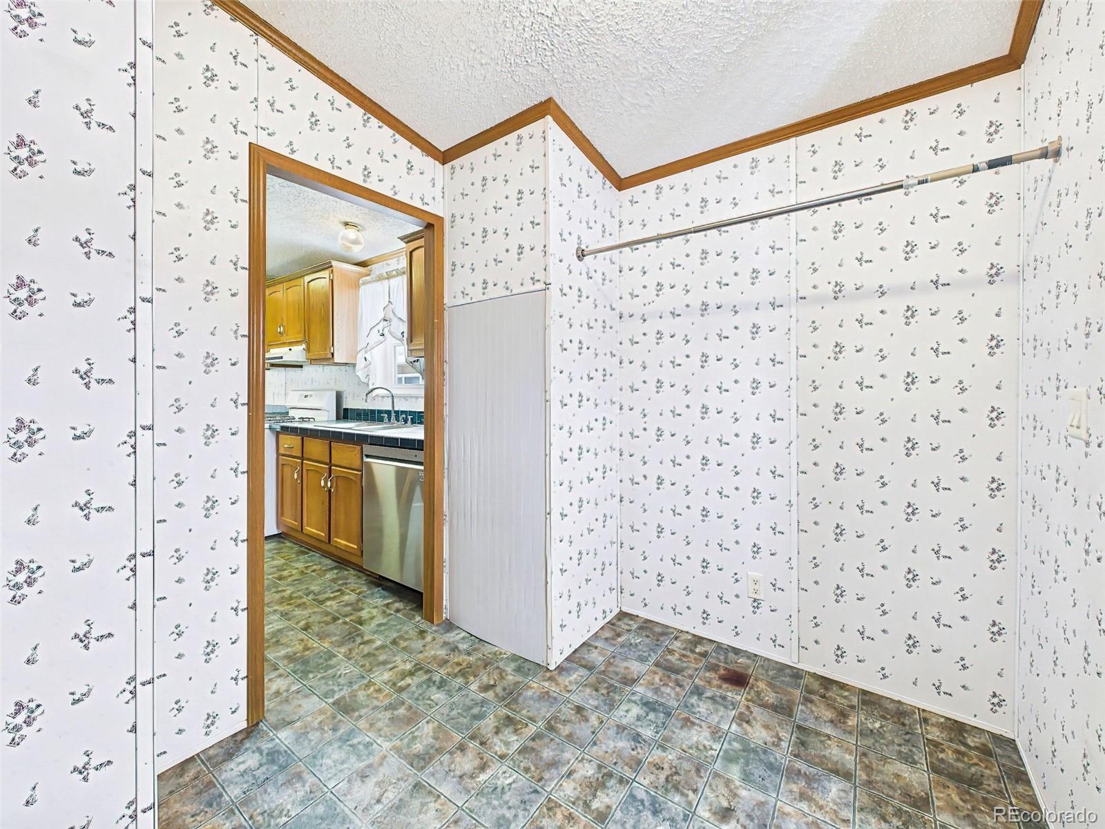 1095 Western D229 Drive Colorado Springs CO 80915