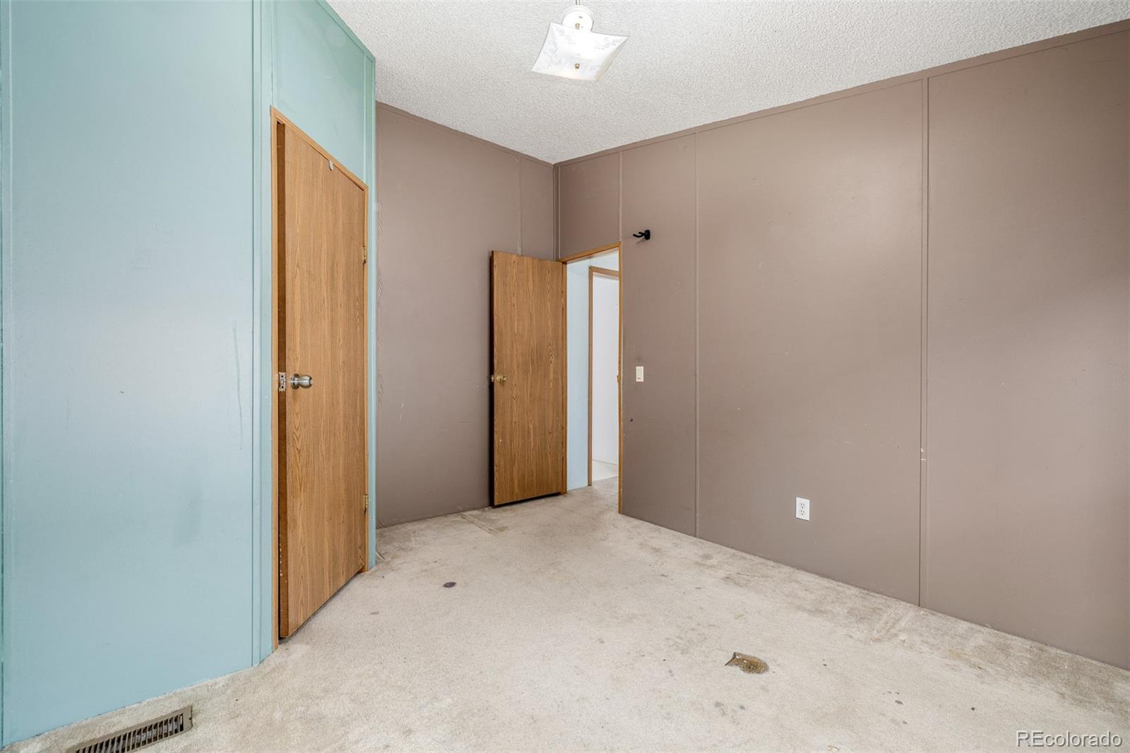 1801 W 92nd Avenue Denver CO 80260