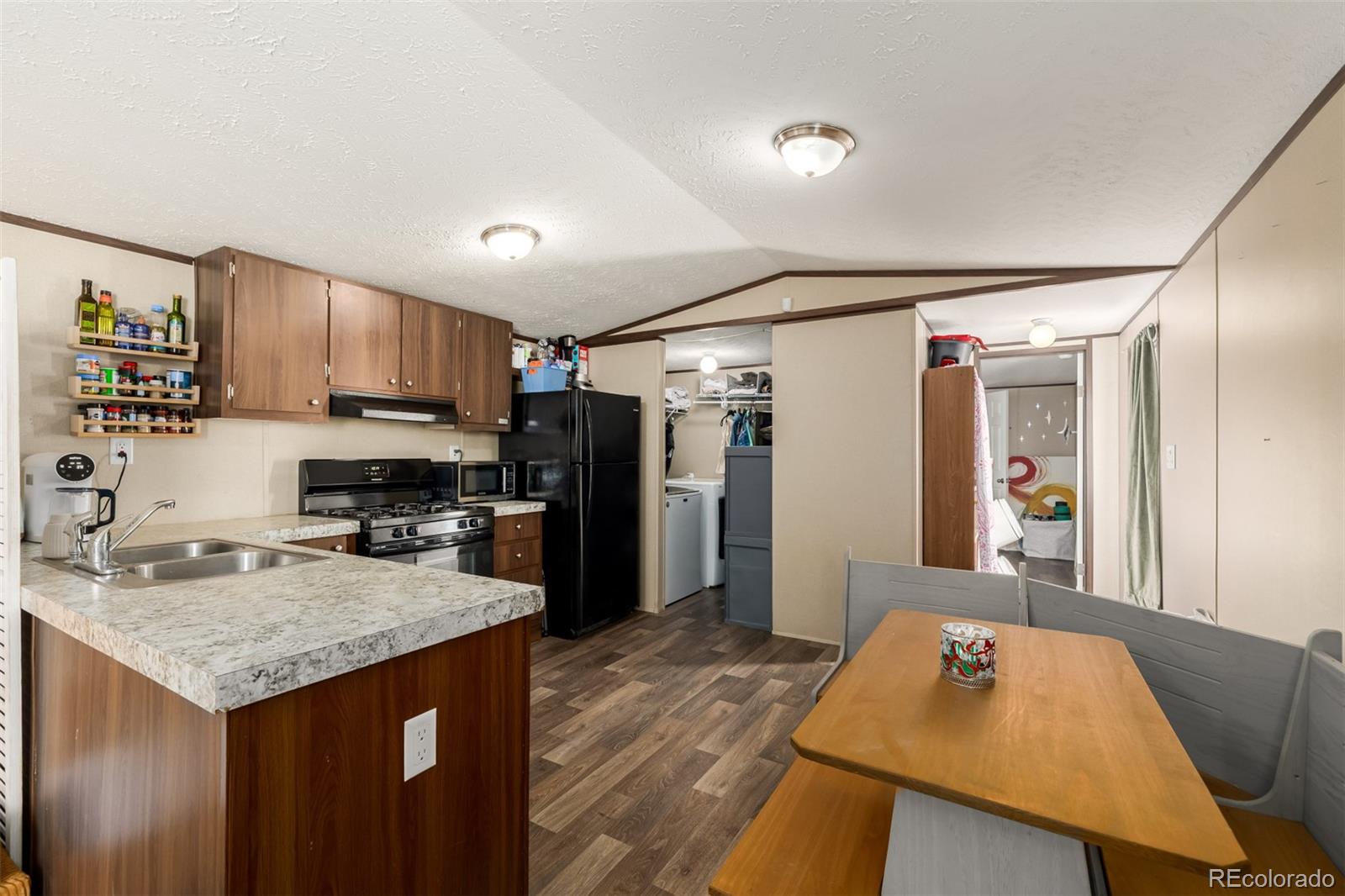 10 9th Avenue Longmont CO 80501