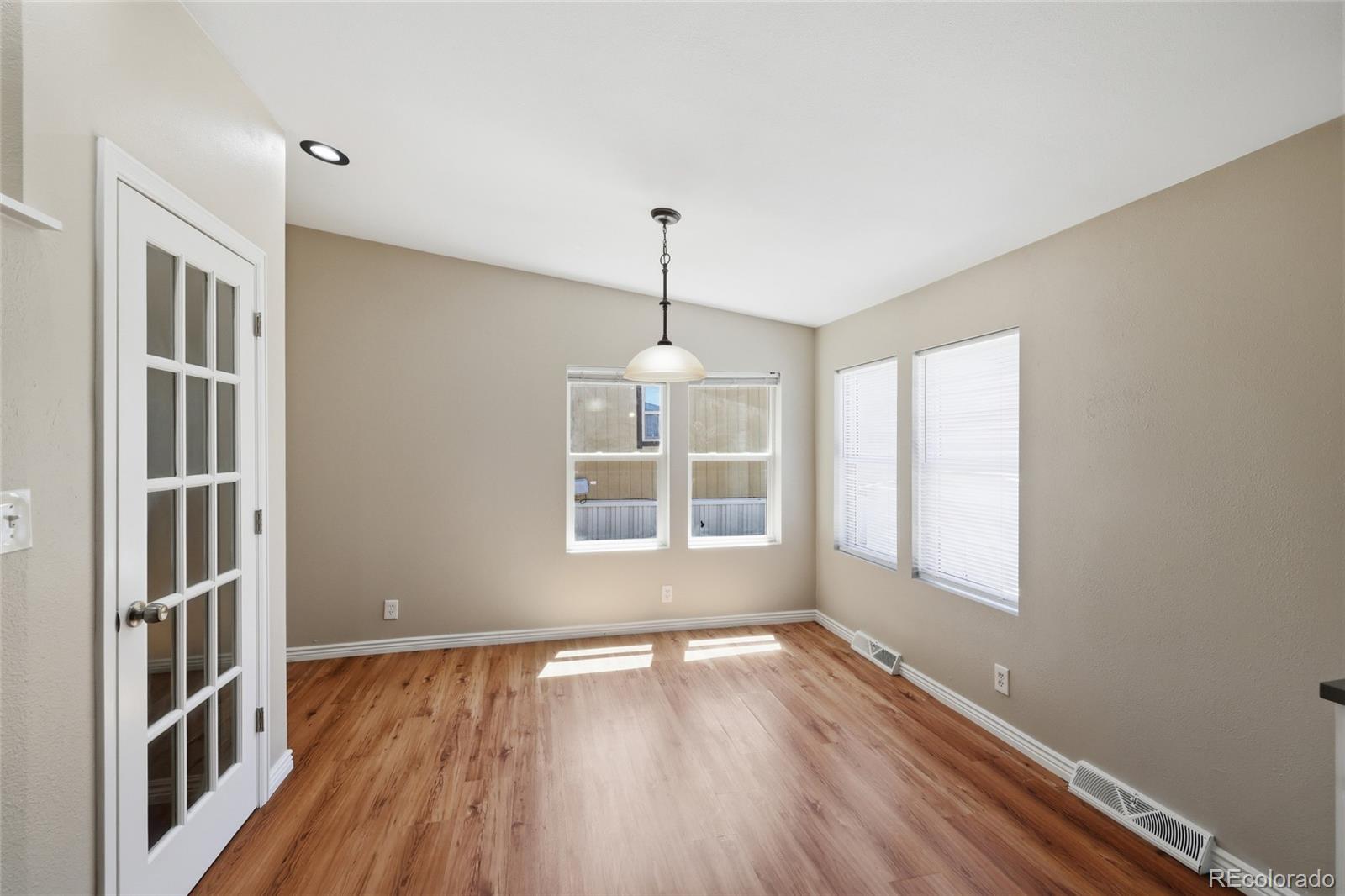 1816 Pagosa Way Aurora CO 80011