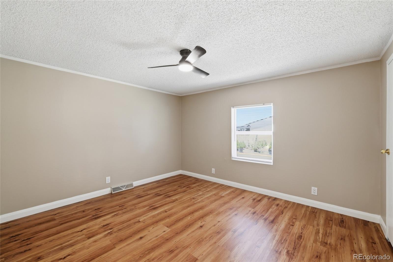 1816 Pagosa Way Aurora CO 80011