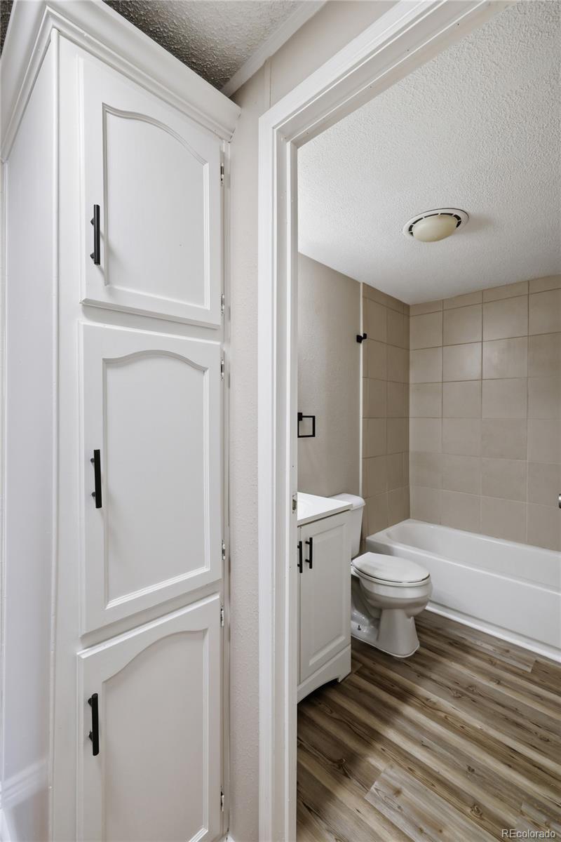 1816 Pagosa Way Aurora CO 80011