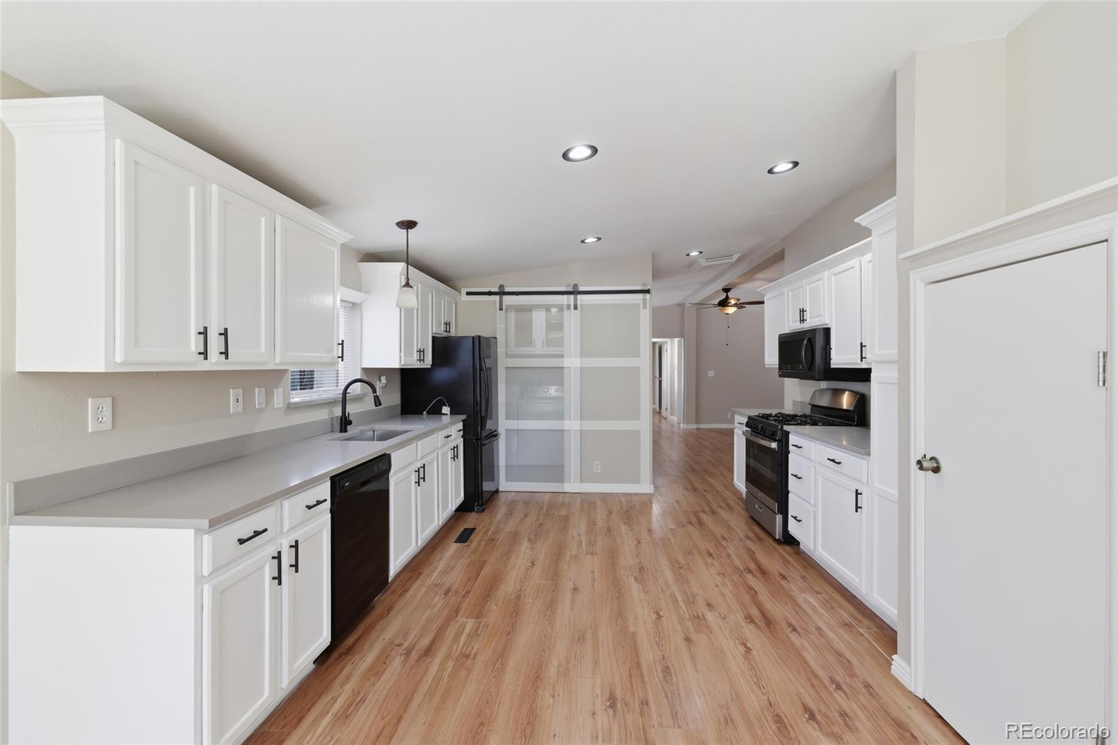 1816 Pagosa Way Aurora CO 80011