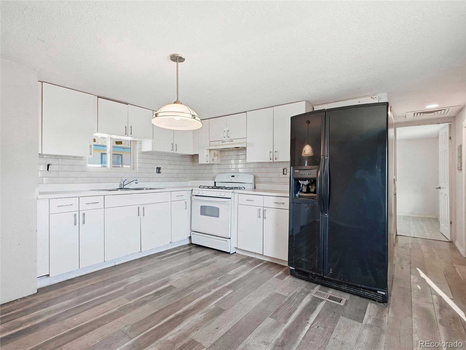 12205 Perry Broomfield CO 80020