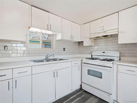 12205 Perry Broomfield CO 80020
