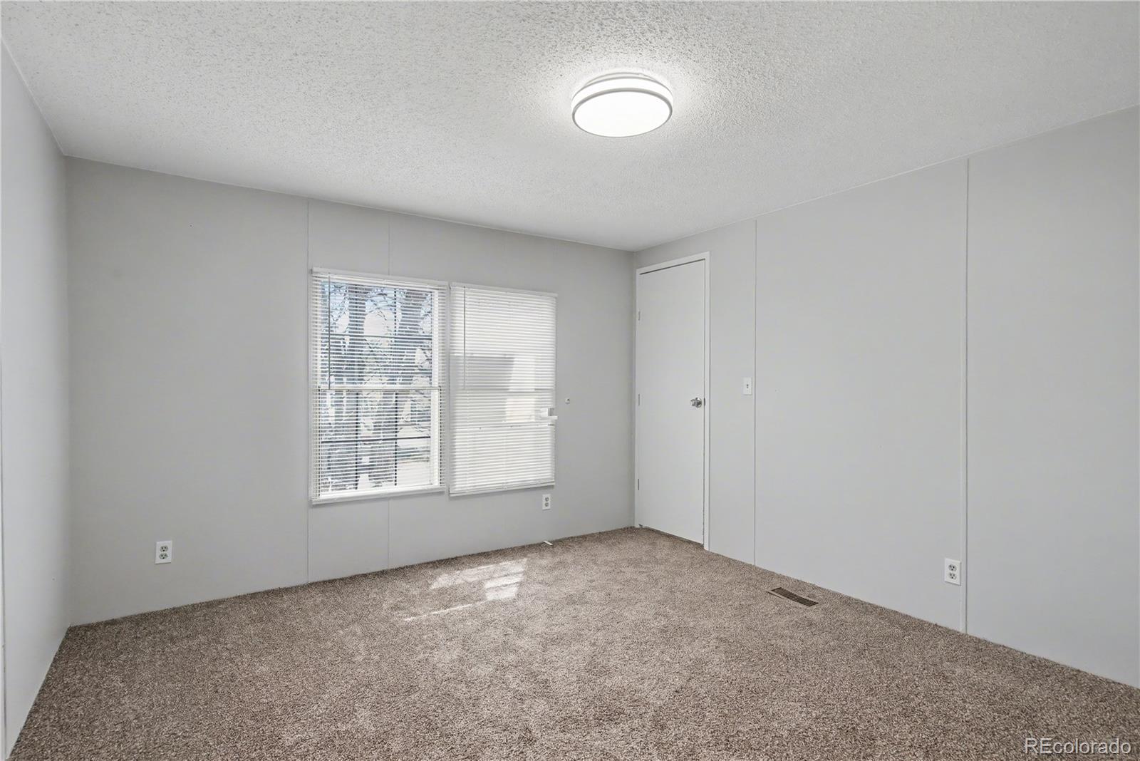 1801 W 92nd Avenue Denver CO 80260