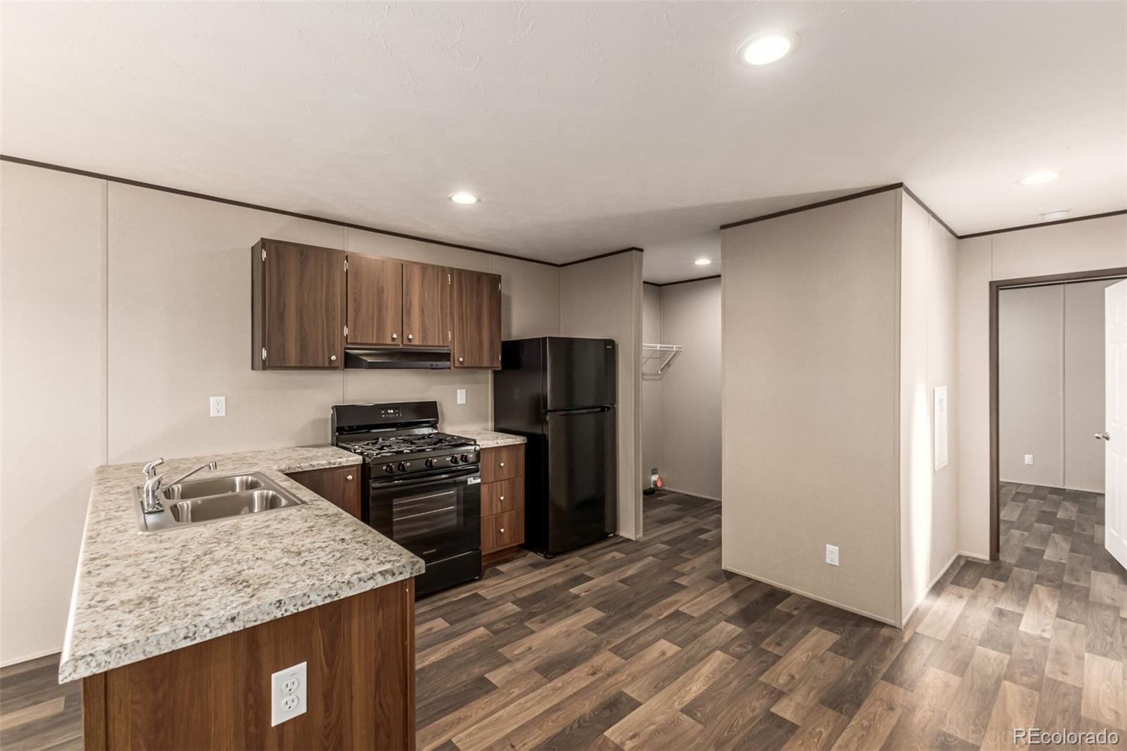 75 N Curtis Road Colorado Springs CO 80930