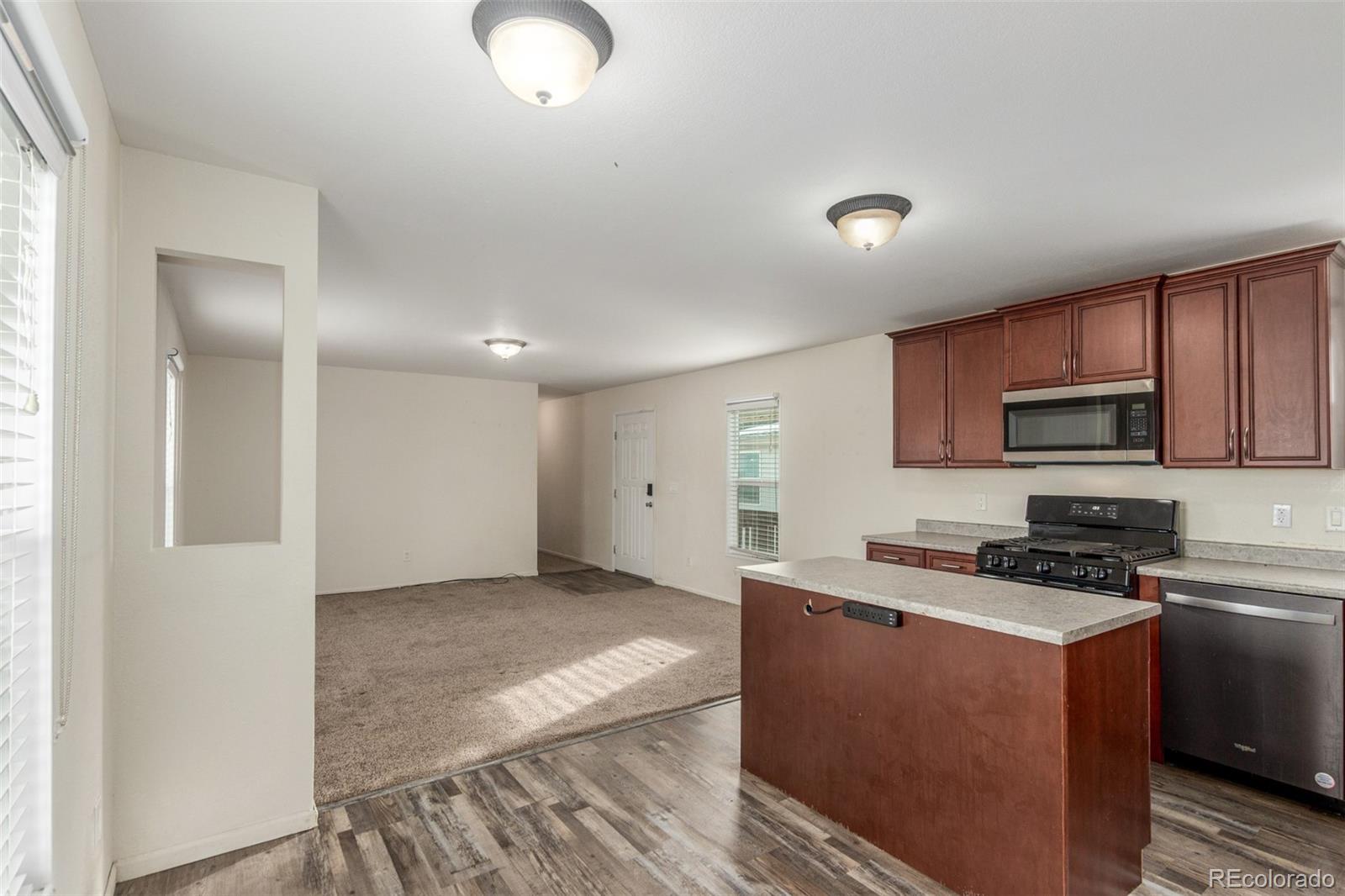 1095 Western Drive Colorado Springs CO 80915