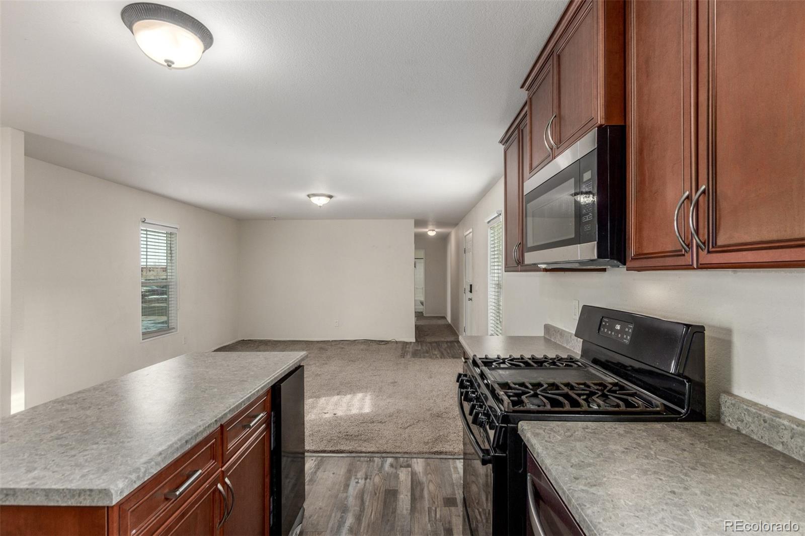 1095 Western Drive Colorado Springs CO 80915