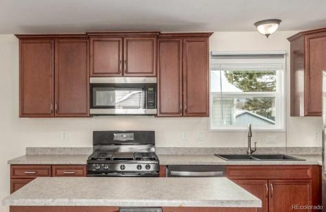 1095 Western Drive Colorado Springs CO 80915