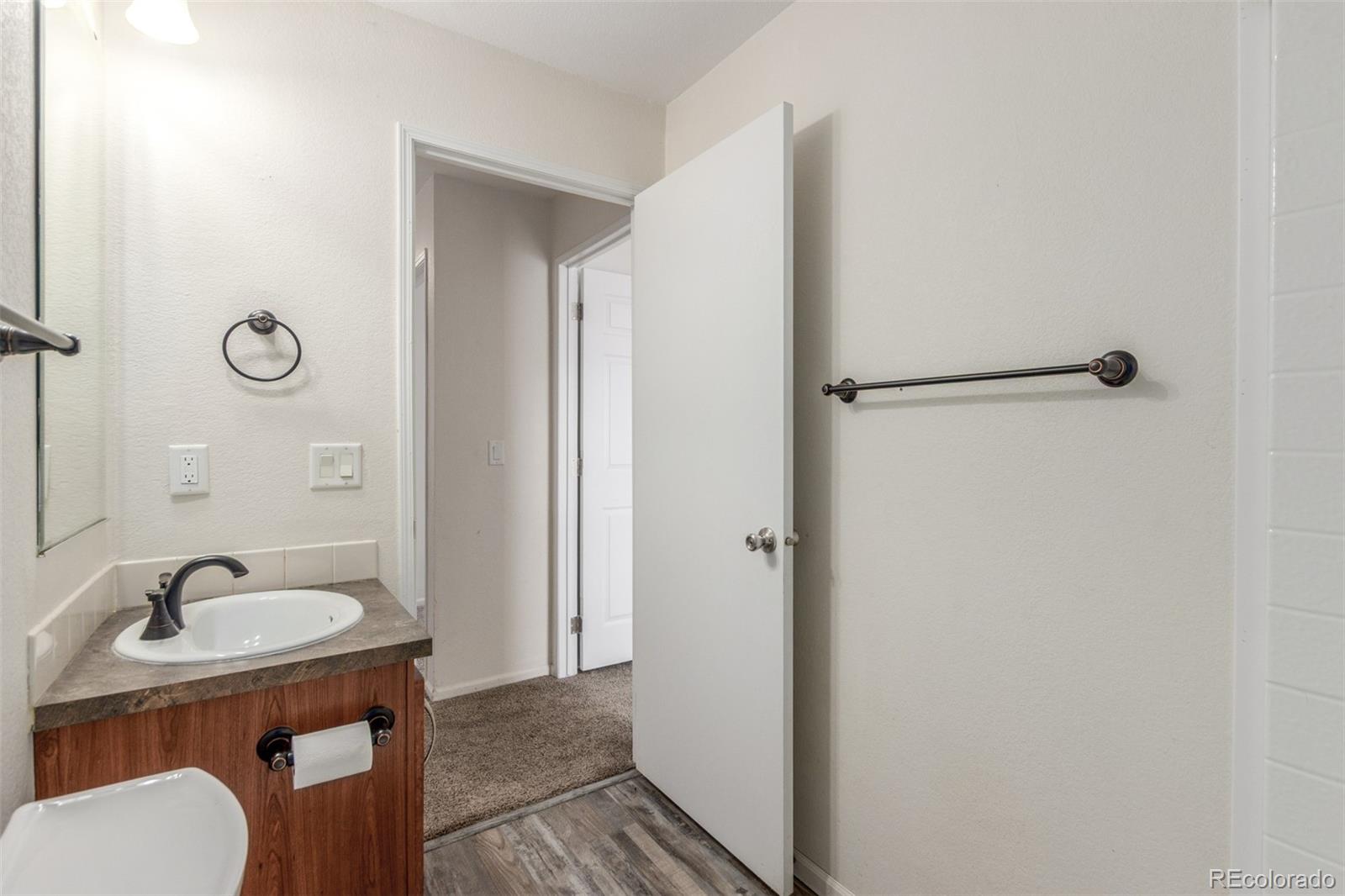 1095 Western Drive Colorado Springs CO 80915