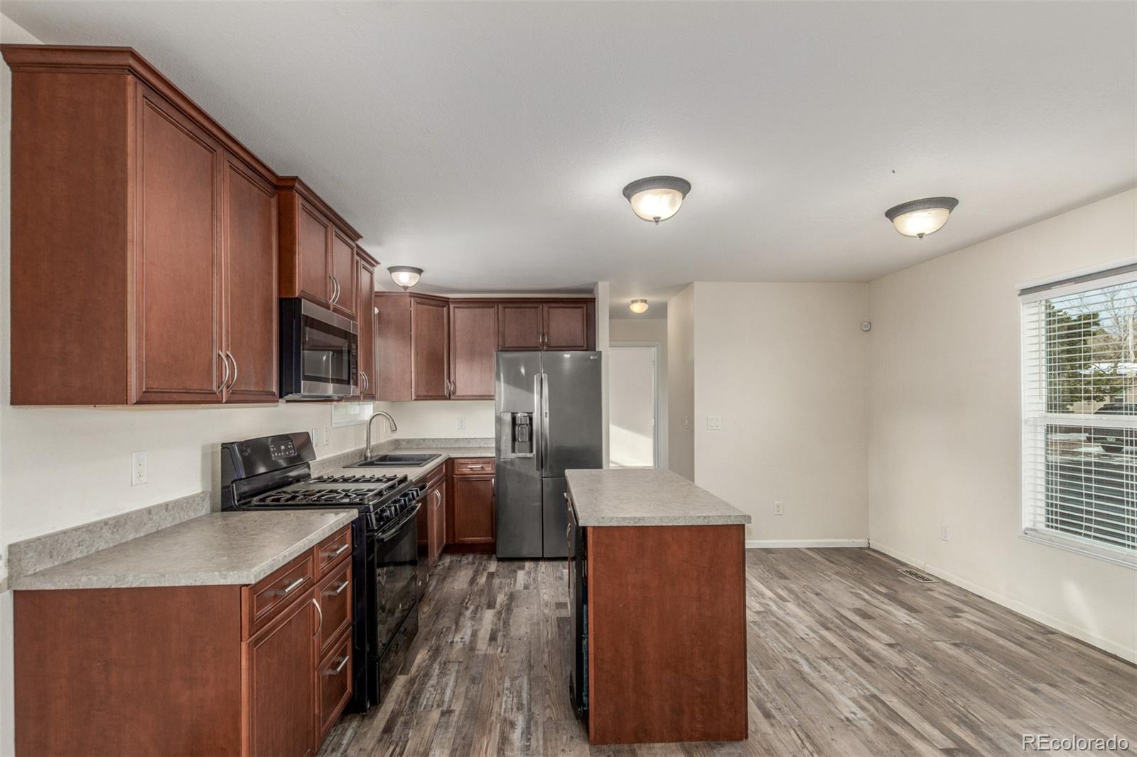 1095 Western Drive Colorado Springs CO 80915