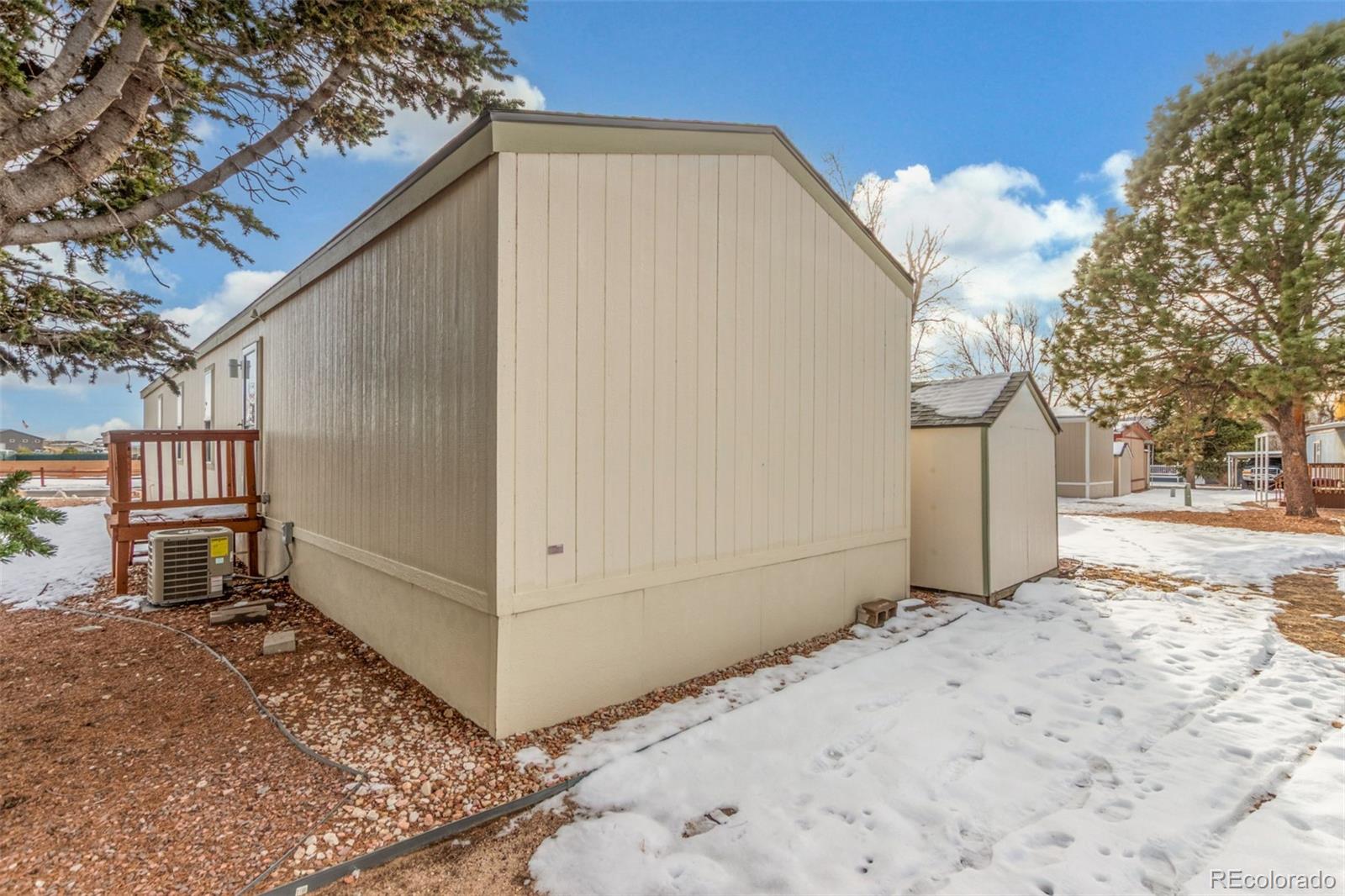 1095 Western Drive Colorado Springs CO 80915