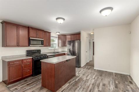 1095 Western Drive Colorado Springs CO 80915