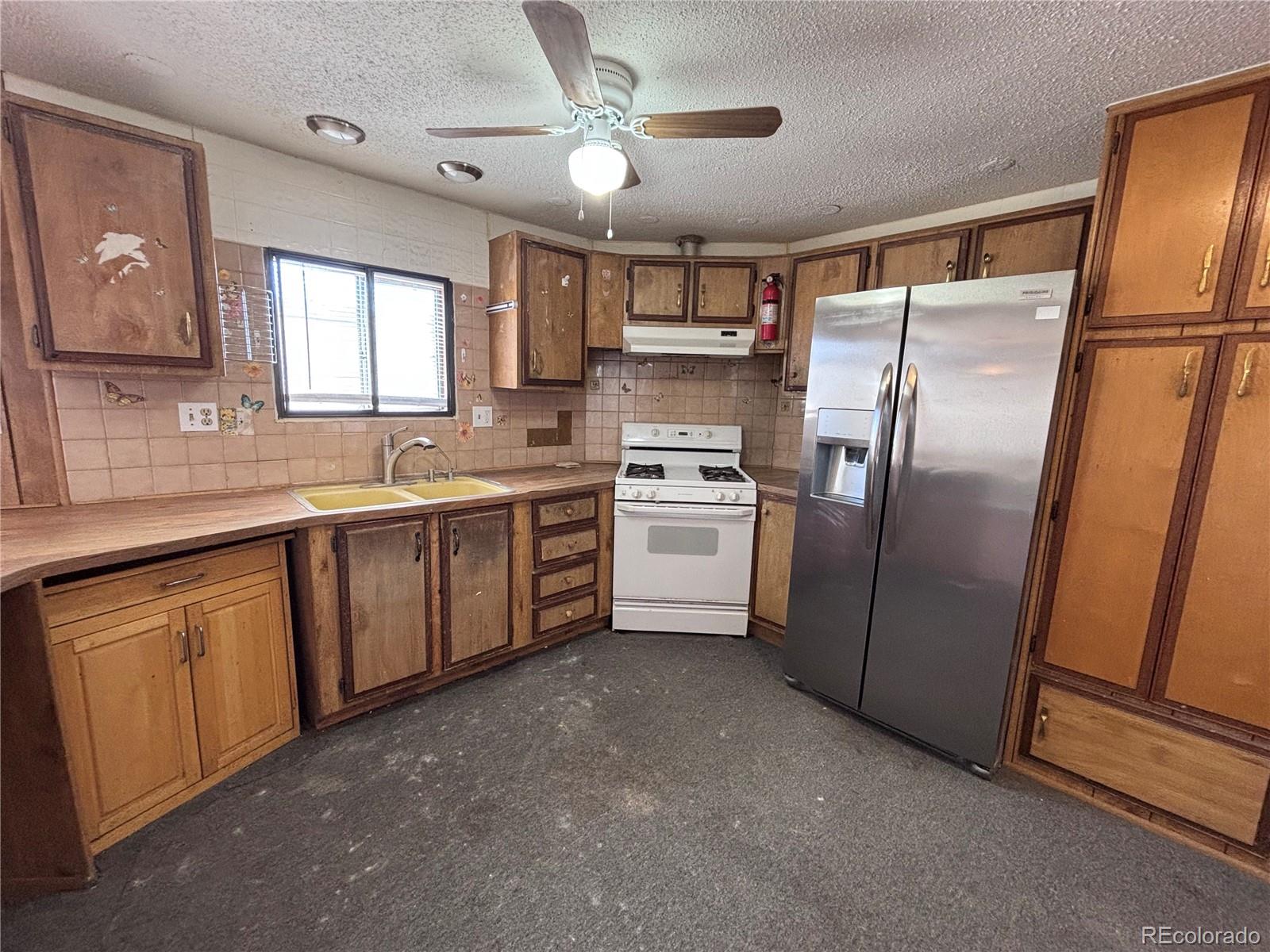 26900 E Colfax Avenue Aurora CO 80018