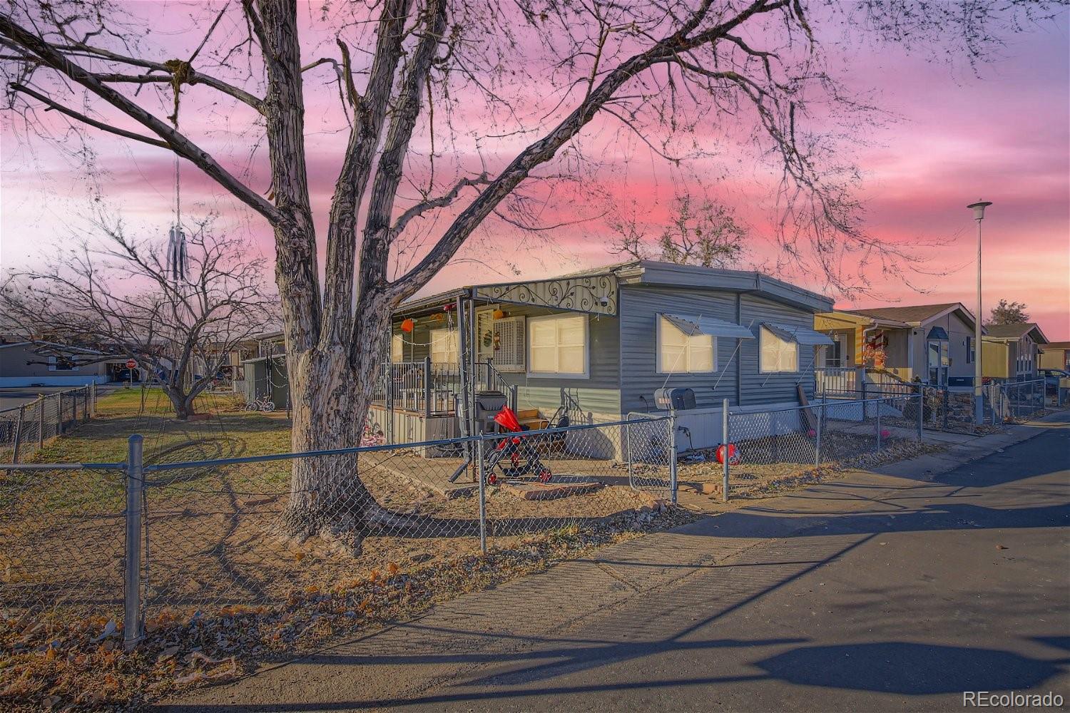 1809 Crystal Street Aurora CO 80011