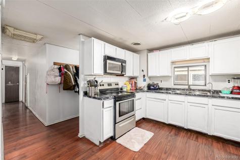 1809 Crystal Street Aurora CO 80011
