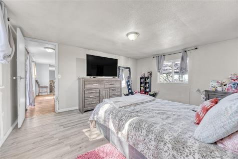 17585 E 18th Place Aurora CO 80011