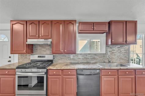 1095 Western Drive Colorado Springs CO 80915