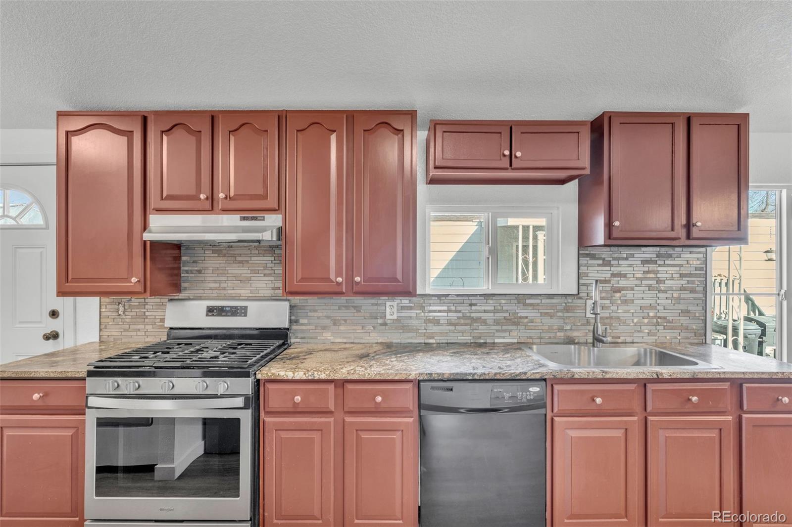 1095 Western Drive Colorado Springs CO 80915