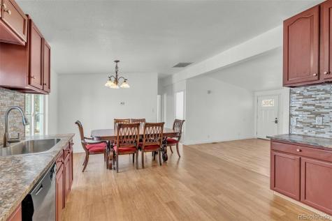 1095 Western Drive Colorado Springs CO 80915